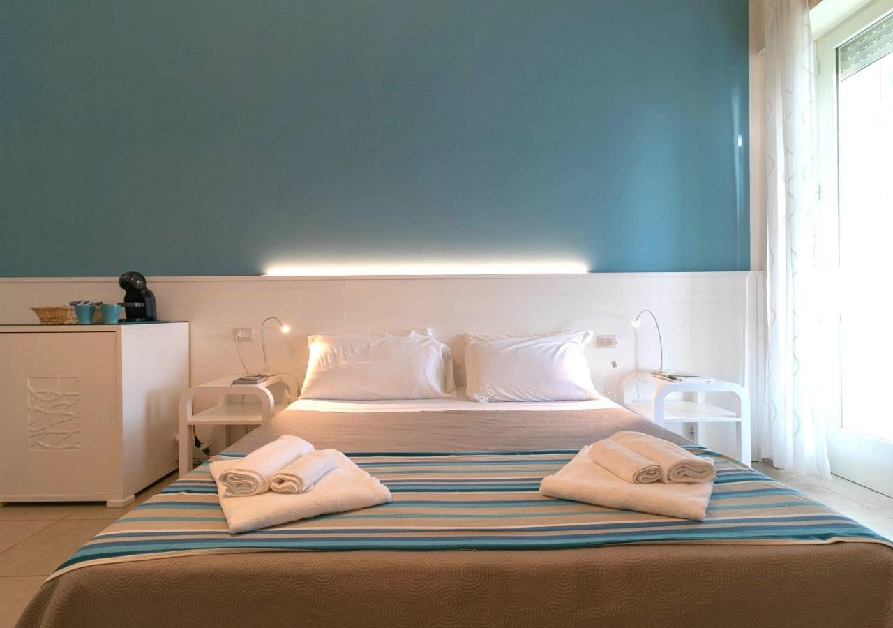 Fronte Mare Rooms By Salentolimit Porto Cesareo Ngoại thất bức ảnh