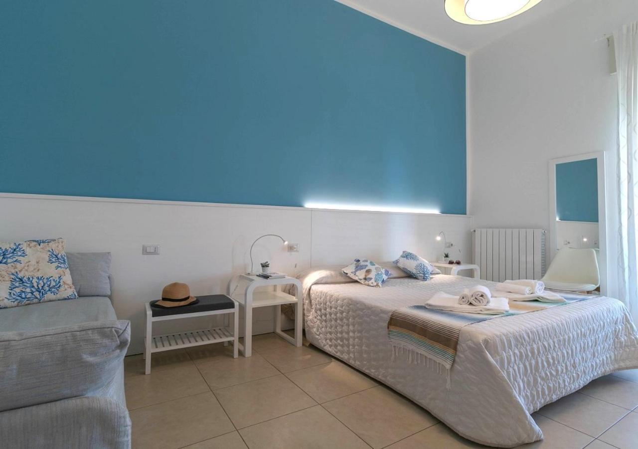 Fronte Mare Rooms By Salentolimit Porto Cesareo Ngoại thất bức ảnh