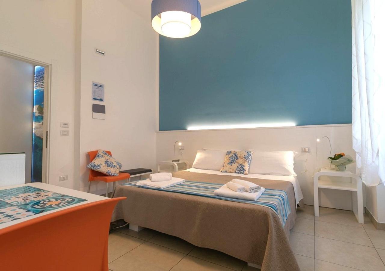 Fronte Mare Rooms By Salentolimit Porto Cesareo Ngoại thất bức ảnh